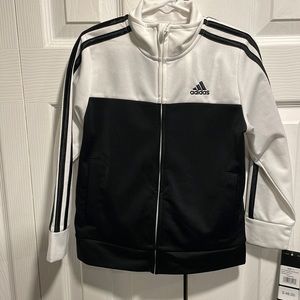 Kids adidas 2 piece set